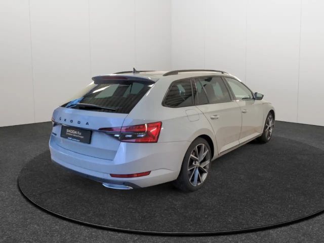 Skoda Superb 2.0 TDI Combi Sportline