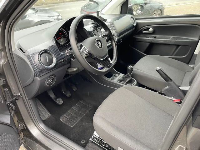 Volkswagen up! Move Move up!