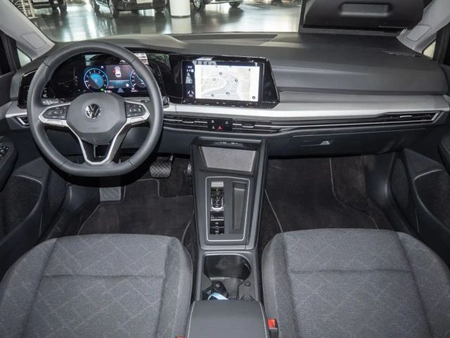 Volkswagen Golf 1.5 eTSI Golf VIII Life Variant