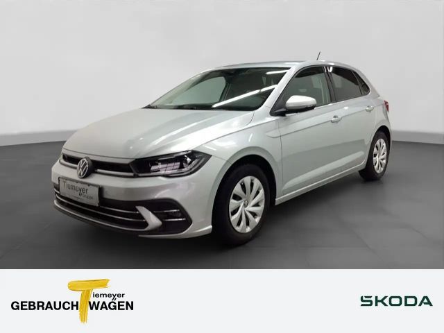 Volkswagen Polo 1.0 TSI DSG Style