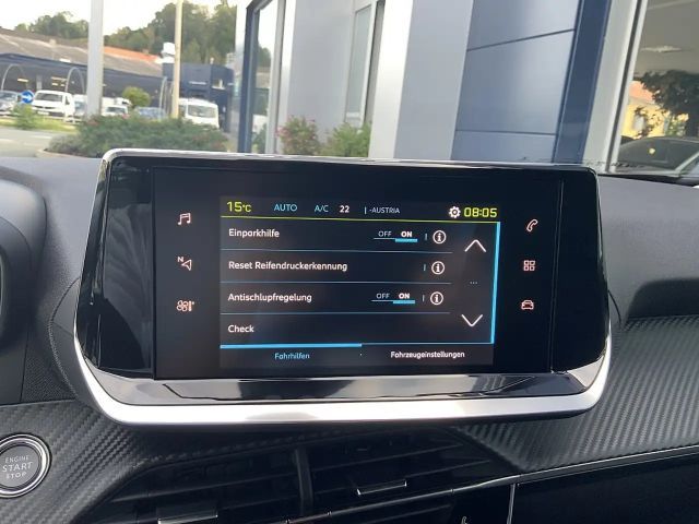 Peugeot E-2008 Style