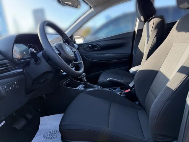 Hyundai i20 AUTOMATIK+KLIMAUTOM+BOSE-SOUND+NAVI+SITZHZG+VOLL-L