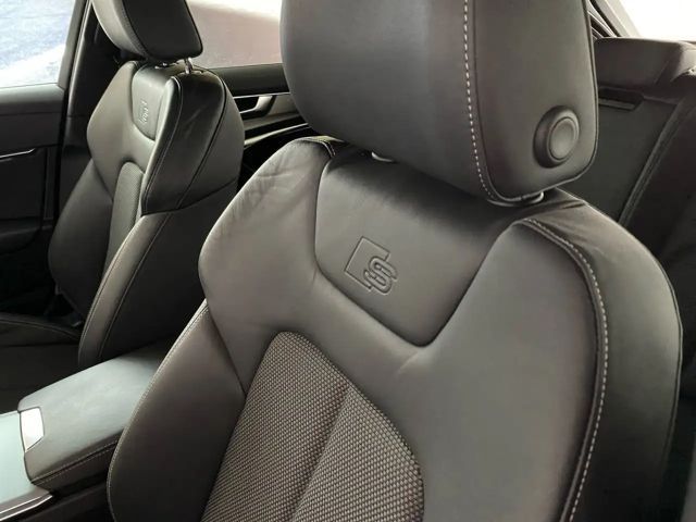 Audi A6 45 TFSI Avant Quattro S-Line