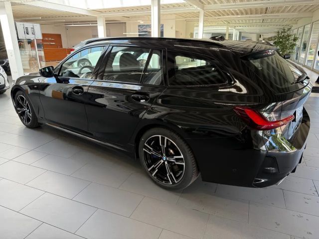 BMW 330 330i Touring