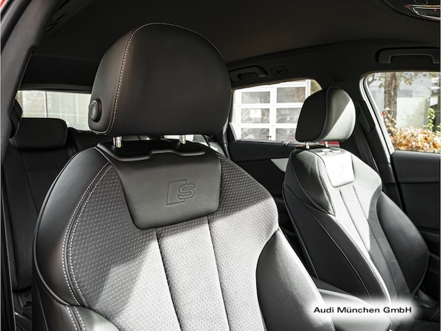 Audi S4 Avant Quattro