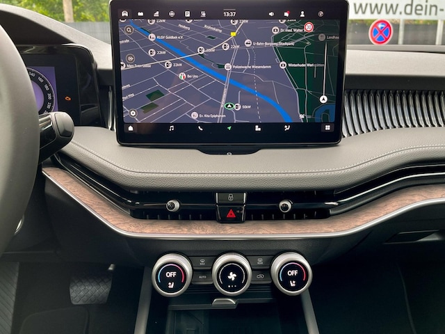 Skoda Superb 1.5 TSI Combi iV