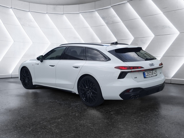 Audi A6 Avant Quattro S-Tronic