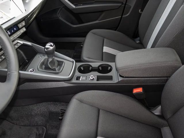 Audi A3 30 TFSI Sedan Sportback