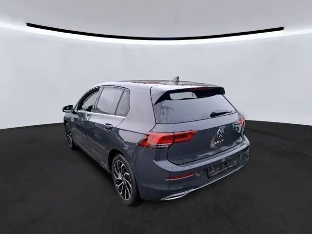 Volkswagen Golf 1.5 TSI Style