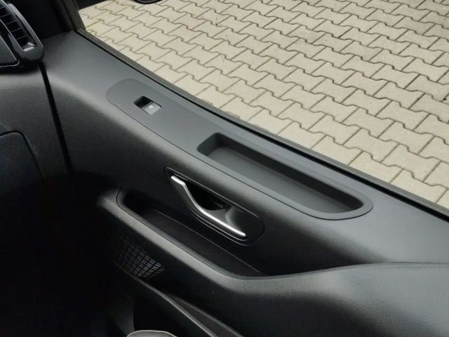 Hyundai Staria Prime