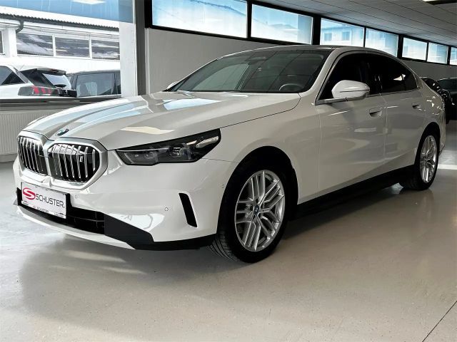 BMW i5 Sedan eDrive40