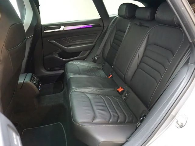 Volkswagen Arteon 2.0 TDI DSG R-Line