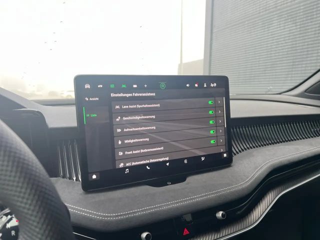 Skoda Superb Sportline iV