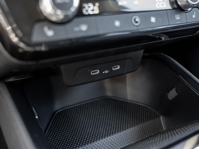 Skoda Fabia 1.0 MPI 5-GANG SpurH SoundSys