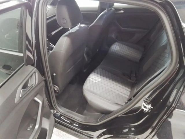 Volkswagen T-Cross 1.0 TSI DSG IQ.Drive R-Line