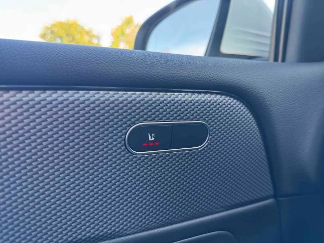 Mercedes-Benz GLB 200 4MATIC GLB 200 d Style