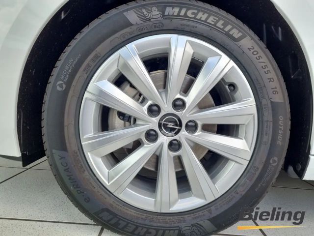 Opel Astra 1.2 Turbo Enjoy Sports Tourer Turbo