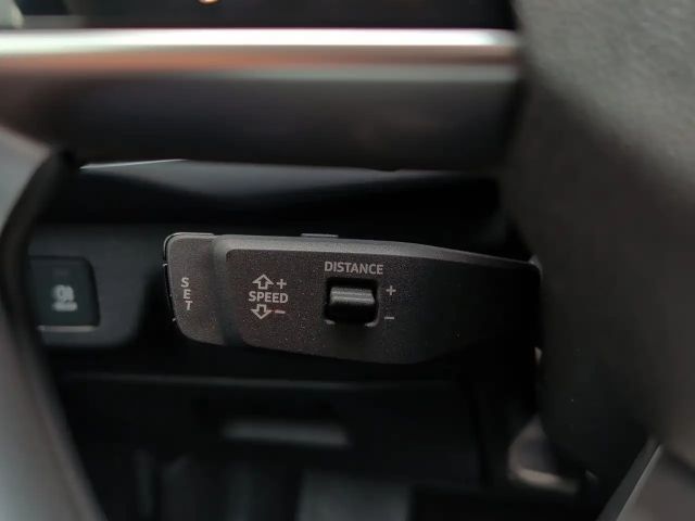 Audi Q3 TDI 110 kW  intense