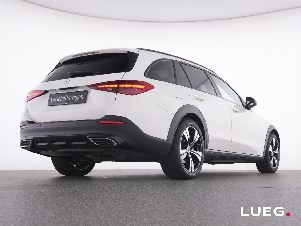 Mercedes-Benz C 220 4MATIC C 220 d