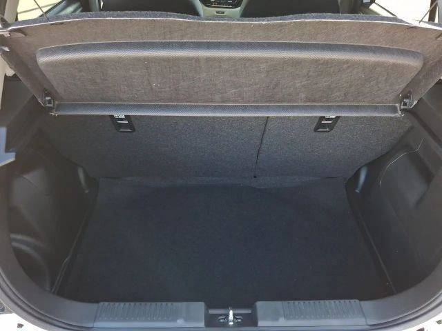 Suzuki Swift AllGrip Flash Hybrid