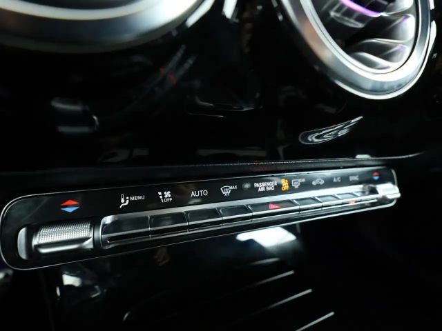 Mercedes-Benz A 200 AMG Line