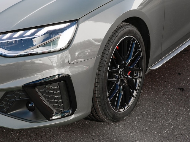 Audi A4 40 TFSI Avant Quattro S-Line S-Tronic