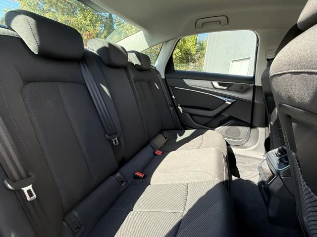 Audi A6 40 TDI S-Tronic Sedan