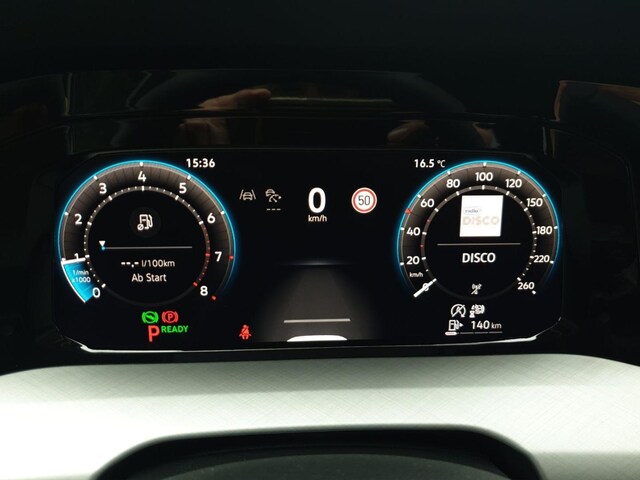 Volkswagen Golf 1.5 TSI DSG Life Variant