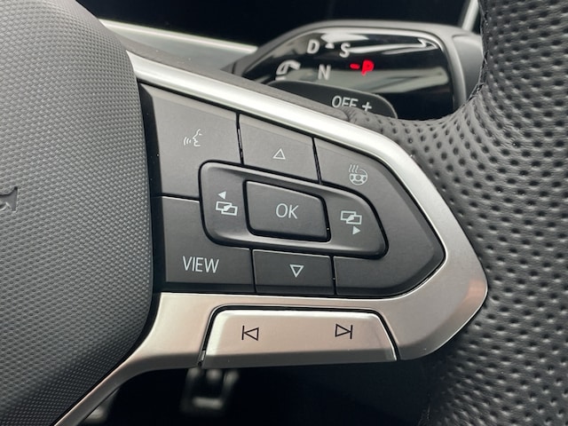 Volkswagen Passat Pro R-Line eHybrid