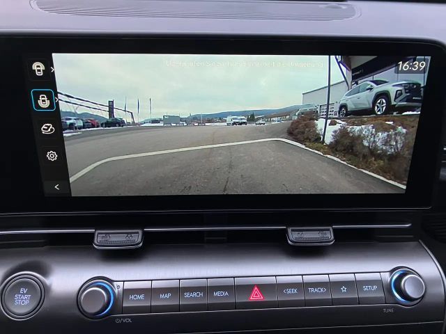 Hyundai Kona 64 kWh Electric