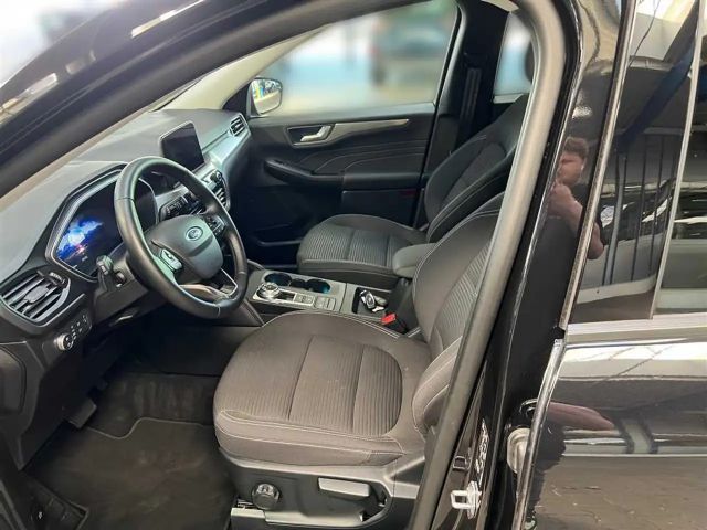 Ford Kuga AWD Titanium
