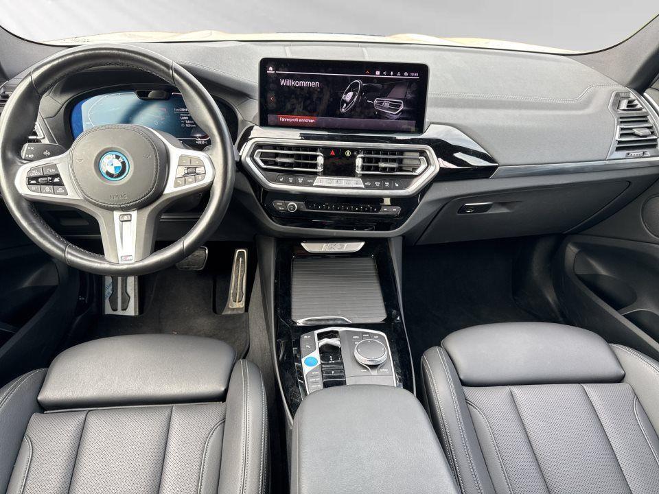 BMW iX3 iX3