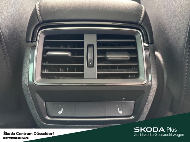 Skoda Karoq Style Style