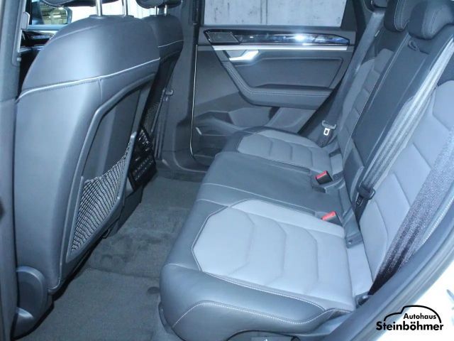 Volkswagen Touareg 3.0 V6 TDI R-Line