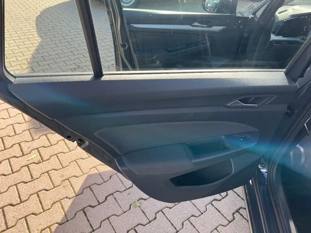 Volkswagen Golf 2.0 TDI Golf VIII Life Variant