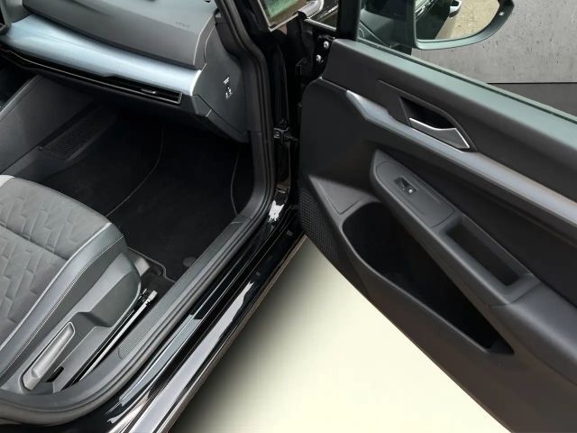 Volkswagen Golf 1.5 eTSI DSG Golf VIII