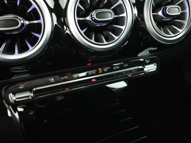 Mercedes-Benz A 200 AMG Line