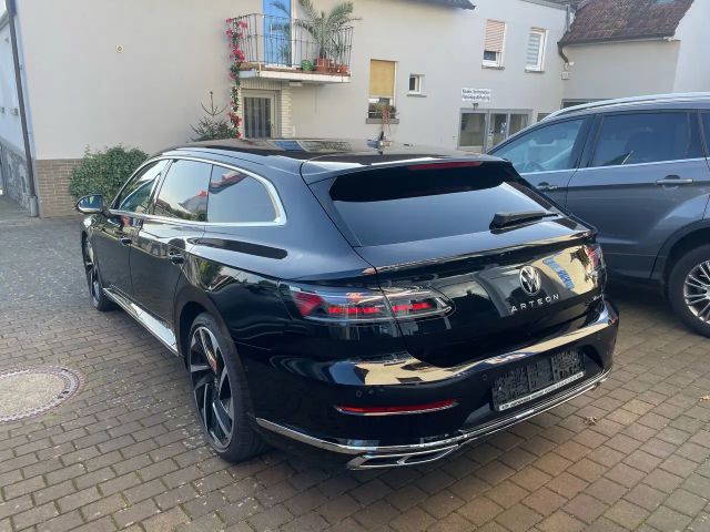 Volkswagen Arteon R-Line