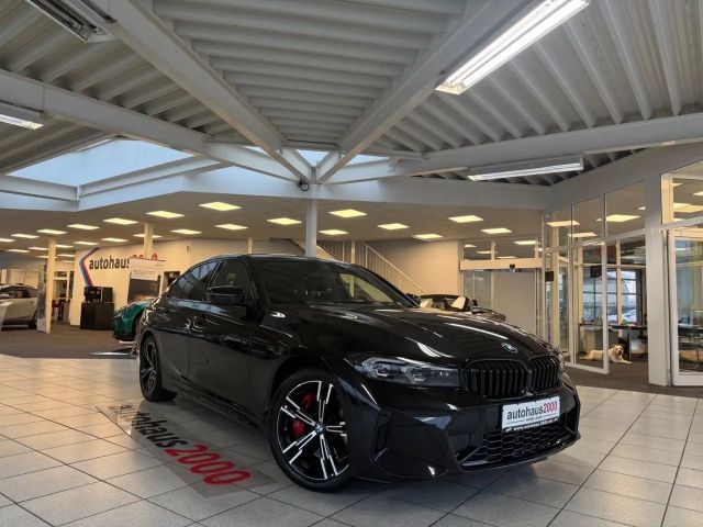 BMW 320 320d M-Sport Sedan xDrive