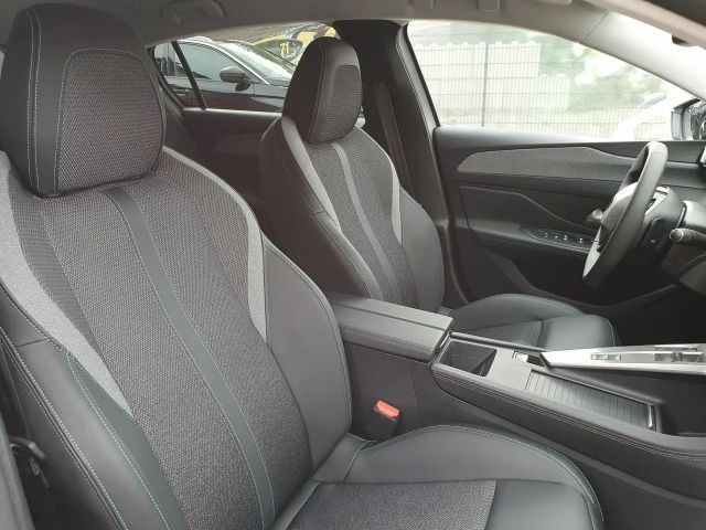 Peugeot 308 Allure Pack EAT8 HDi