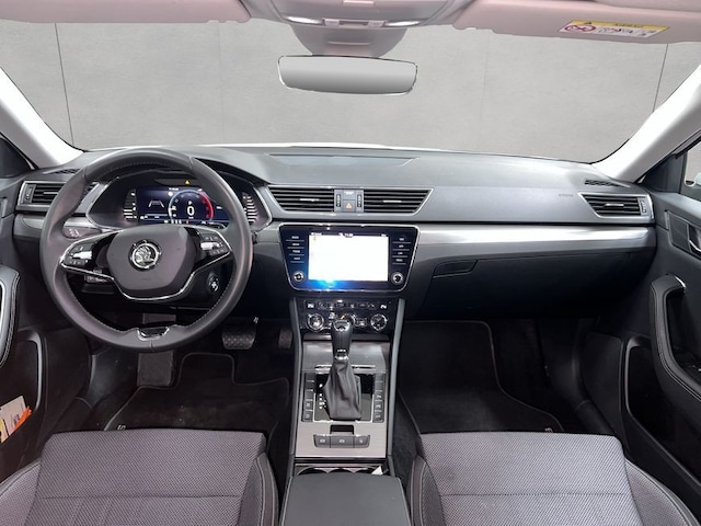 Skoda Superb 2.0 TDI Combi Style Style