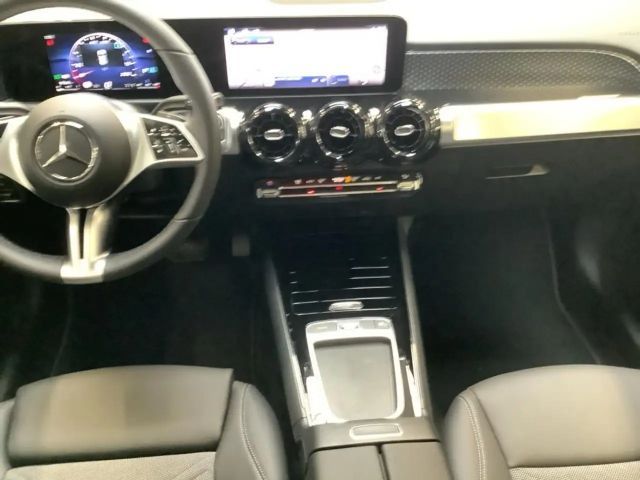 Mercedes-Benz GLB 220 4MATIC GLB 220 d