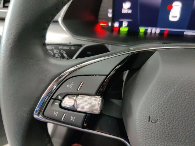 Skoda Superb 1.4 TSI Ambition Combi iV