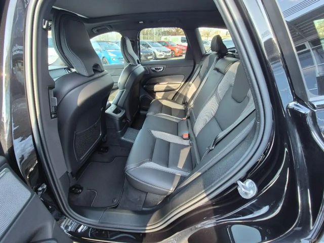 Volvo XC60 AWD Plus T6