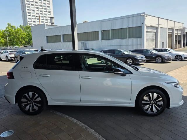 Volkswagen Golf 1.5 eTSI DSG Golf VIII