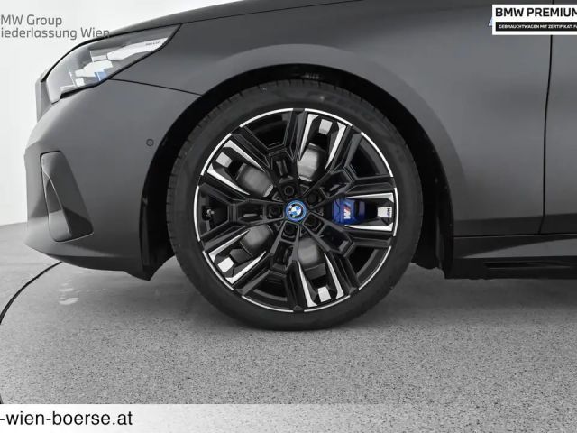 BMW i5 M60 Sedan xDrive