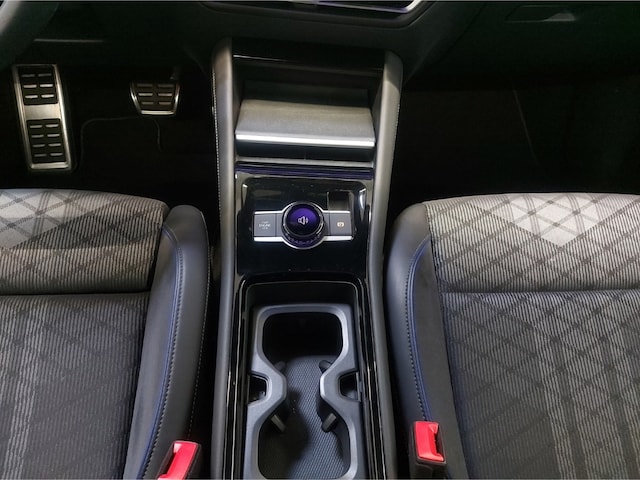 Volkswagen Tiguan 2.0 TDI DSG R-Line Style