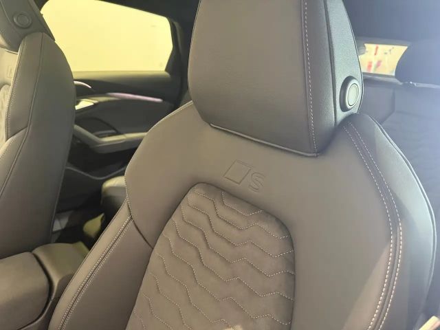 Audi A6 e-tron Quattro