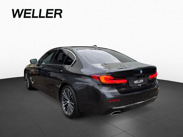 BMW 545 545e Sedan xDrive