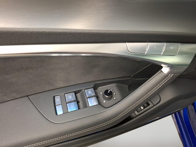 Audi S6 Avant Quattro